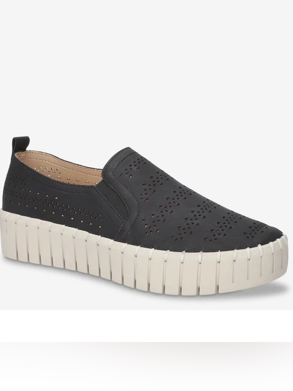 Easy Street Peppy Platform Sneaker